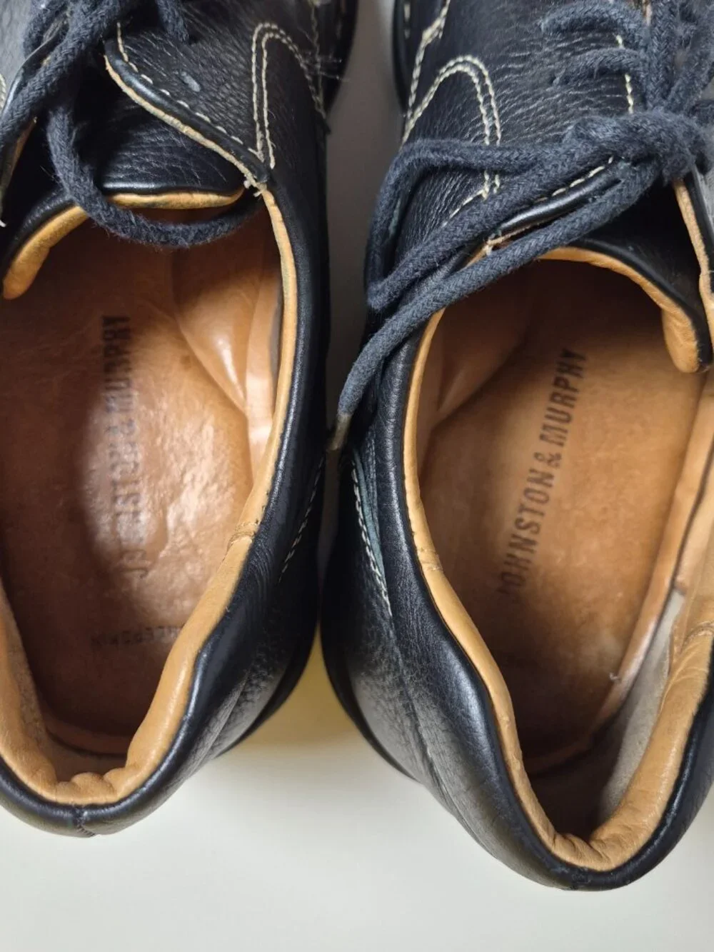 Johnston & Murphy Men Shuler Bicycle Toe Black Leather Oxford Sheepskin, 8.5 EUC